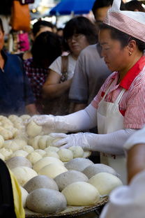 家政课的面食传授中西面点制作技艺助力乡村游