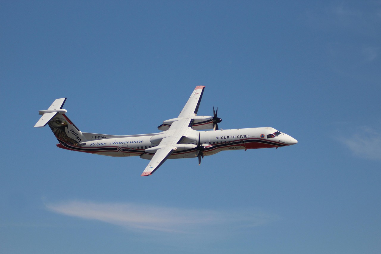 森麒麟：公司可生产适配波音、空客等各类大飞机的航空轮胎产品